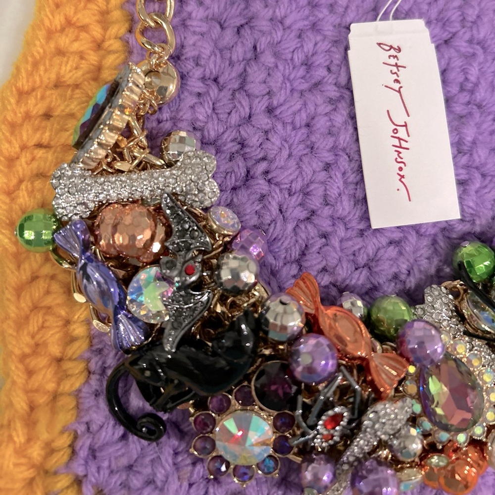 NWT Betsey Johnson Halloween Charm Bib Chain Necklace - Picture 8 of 8